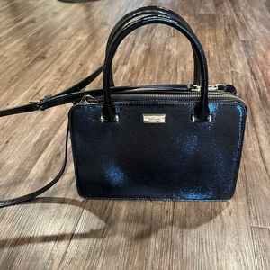 Kate Spade handbag. Never used, has just been in a closet.